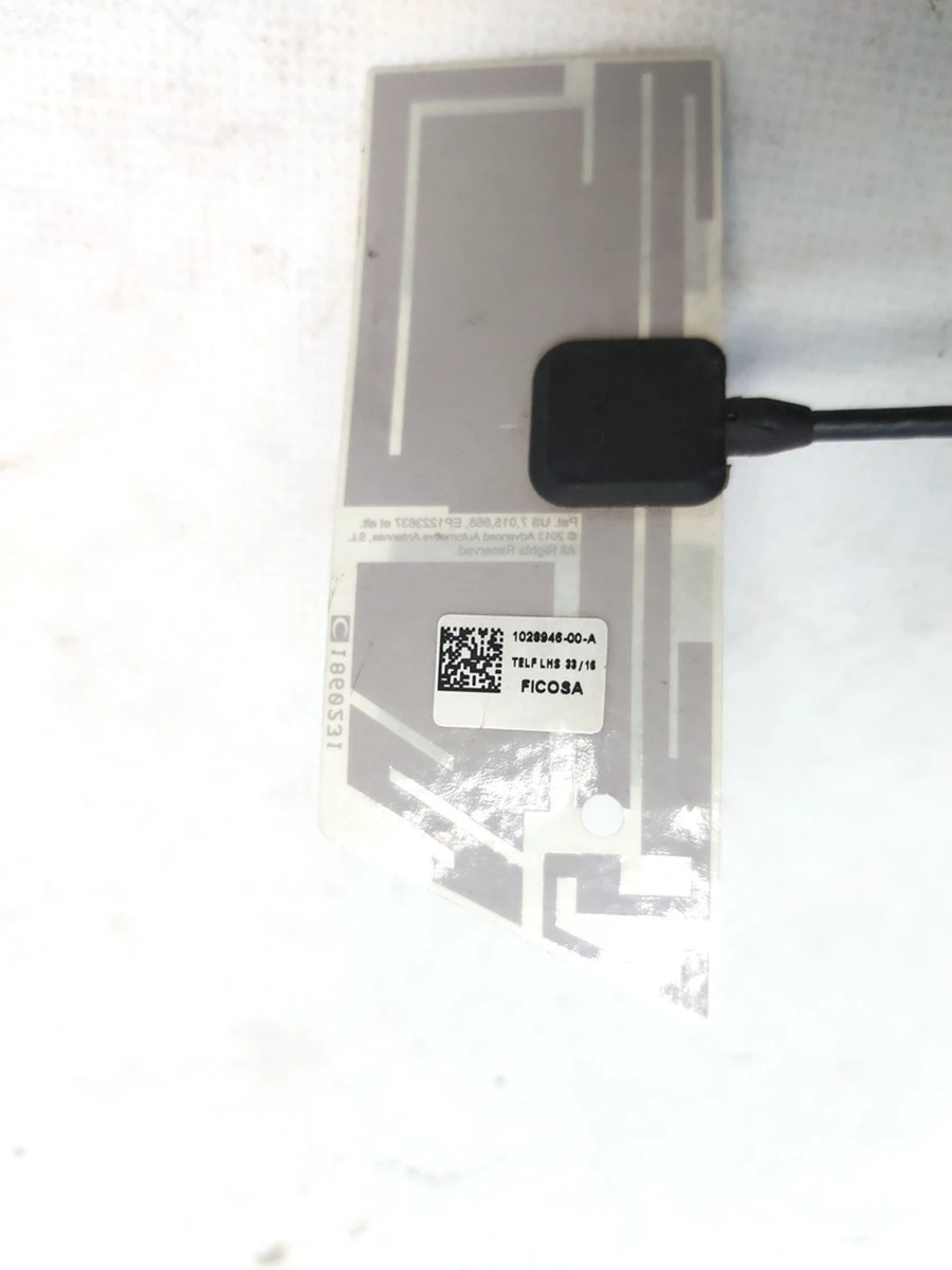 1 Антенна TELL зеркала наружного левого с повреждением Tesla Model S, Model S REST 1041317-00