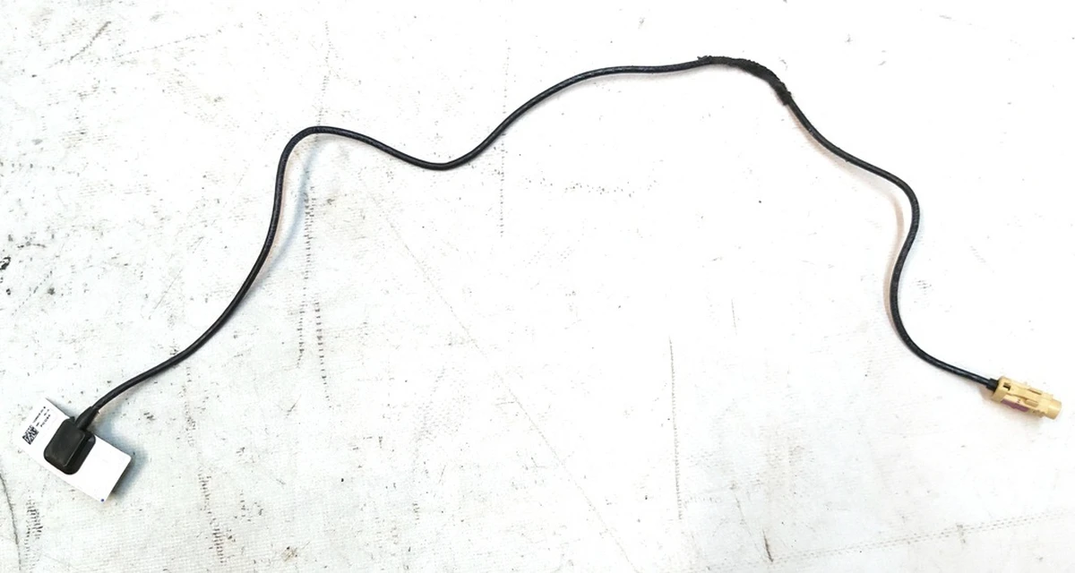 3 Антенна WI-FI зеркала наружного правого Tesla model S, model S REST 1041318-00