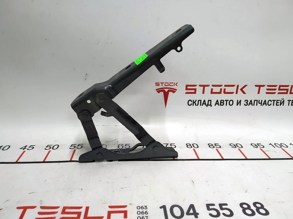 6 Петля крепления капота правая PMNG Tesla model S, model S REST 1029285-99-D