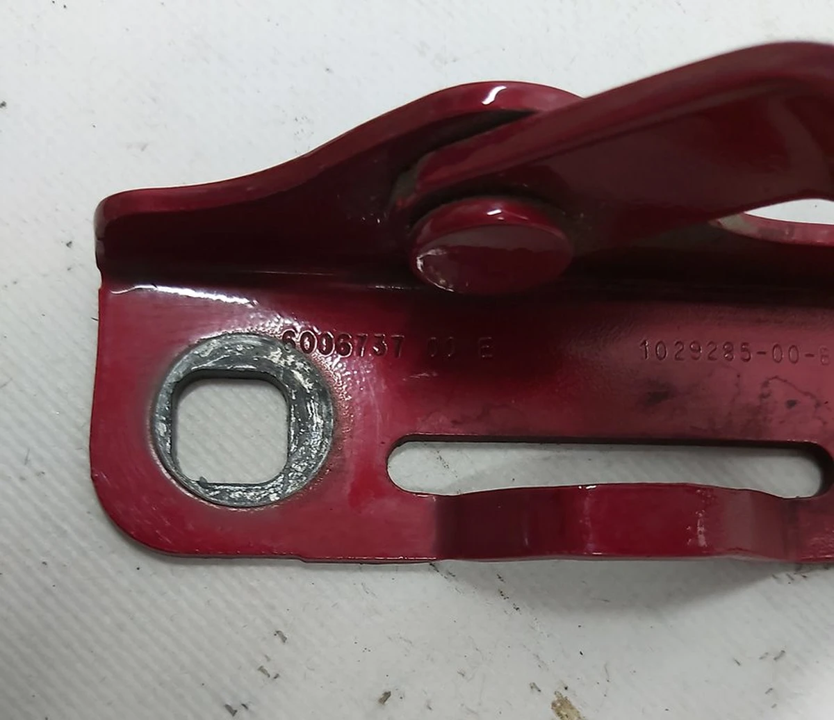 6 Hood hinge right PPMR Tesla model S, model S REST 1029285-99-D