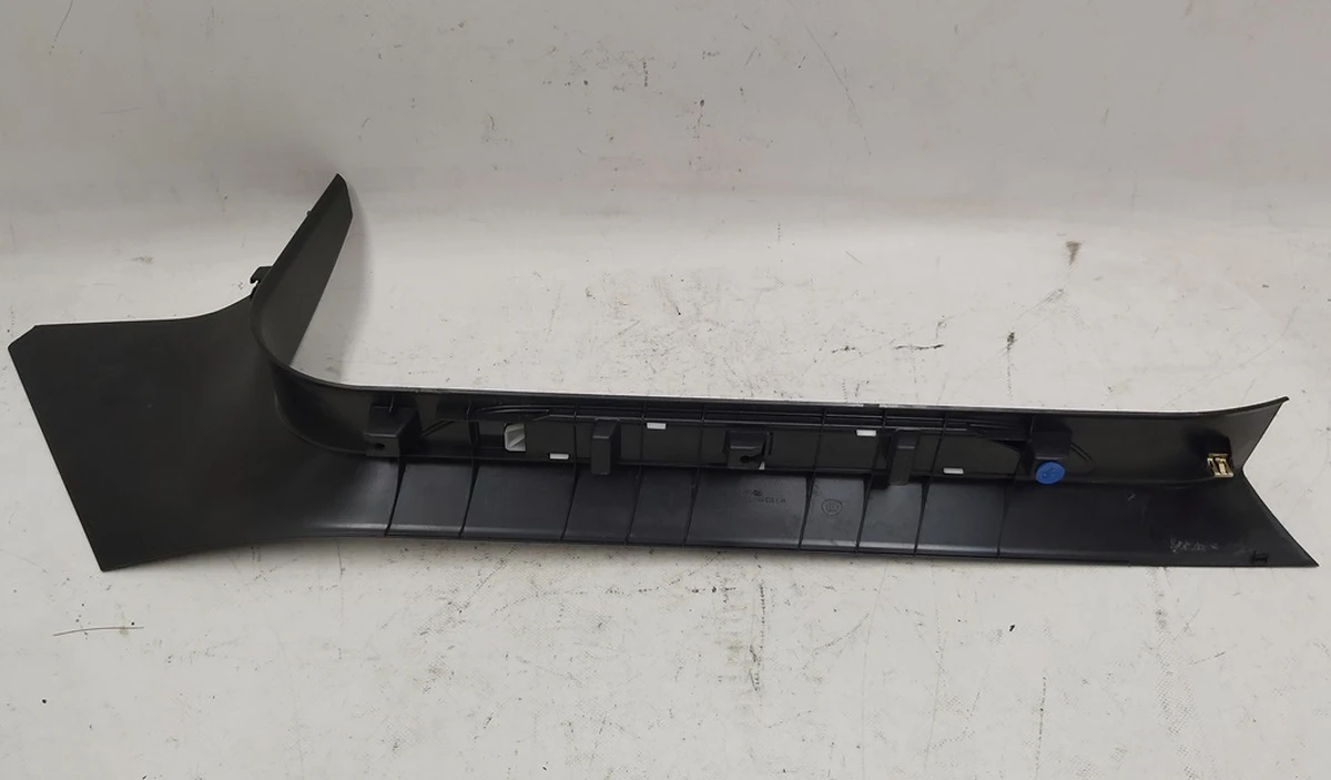 8 Облицювання порога стійки А нижня ліва (зі вставкою) з пошкодженням Tesla model S, model S REST 1030390-00-F