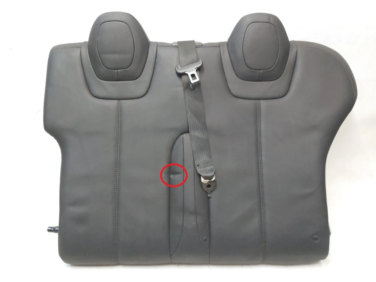 1 Спинка сиденья 2-го ряда двойного BASE BLK с повреждением Tesla model S, model S REST 1030472-01-A
