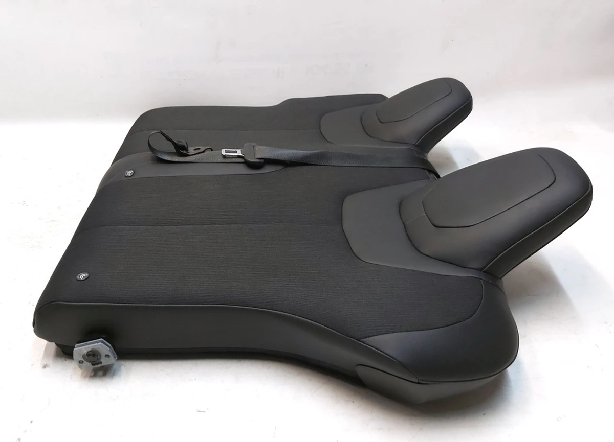 1 Спинка сидіння 2-го ряду подвійного BASE BLK (leather textile) Tesla model S, model S REST 1030472-01-B