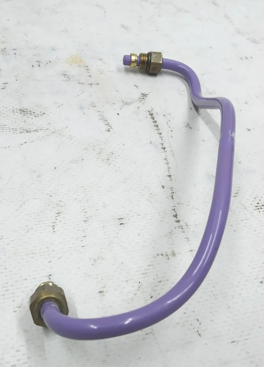 27 Трубка блока клапанов пневмоподвески (большая) Tesla model S 1030624-00-A