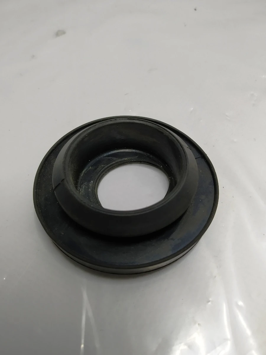 13 Зовнішній ущільнювач зливного шланга кондиціонера Tesla S REST 1031031-00-A