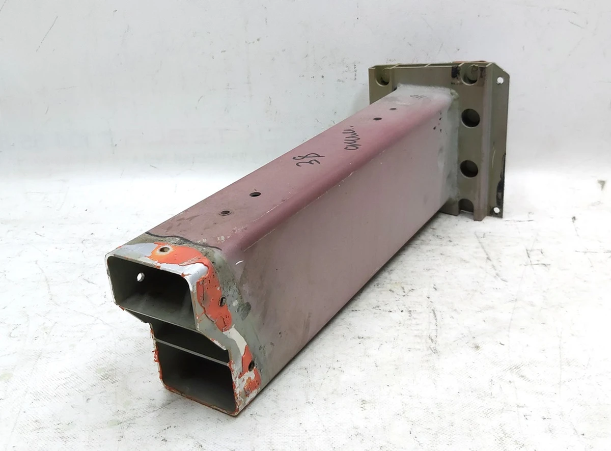 19 Четверть задняя правая лонжерон RWD Tesla model S 1055952-S0-A