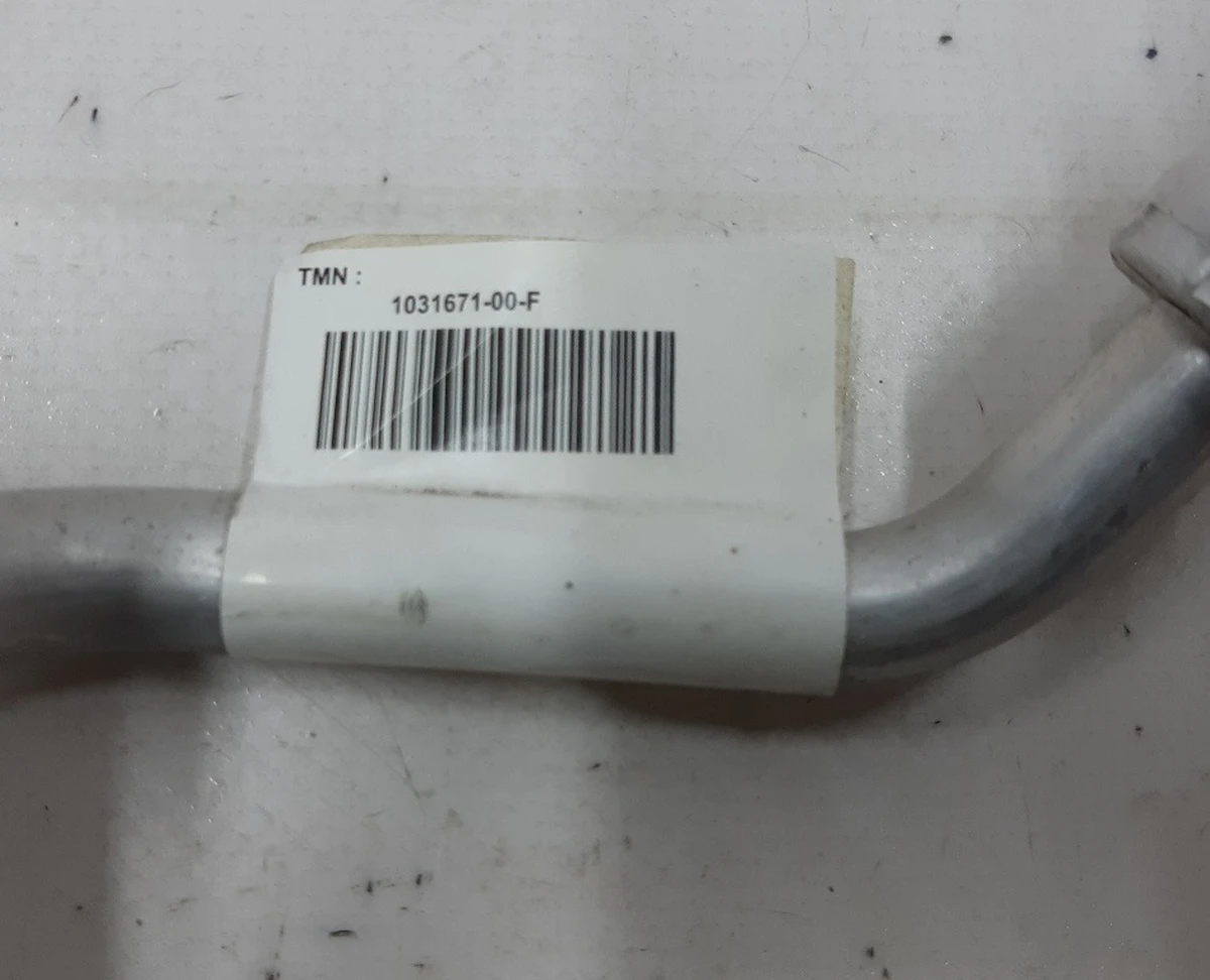 5 Трубка кондиціонера радіатора ліва з осушувачем AWD з пошкодженням Tesla model S, model S REST 1031671-00-I