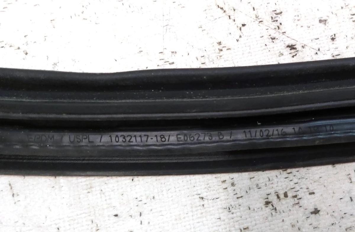 3 PRIMARY SEAL FR LH - Tesla model X 1459235-00-E