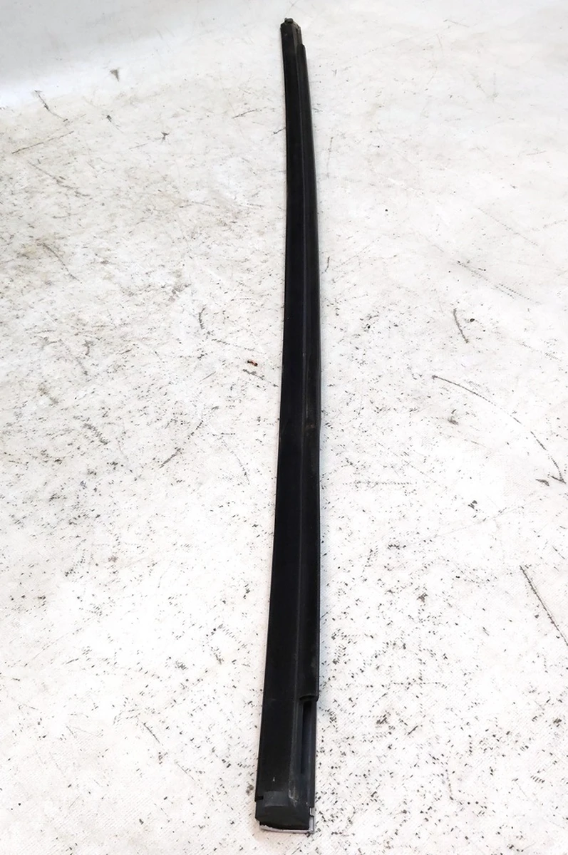 14 OUTER BELT SEAL PHANTOM ASSY, LH RR Tesla model X 1032167-88-D