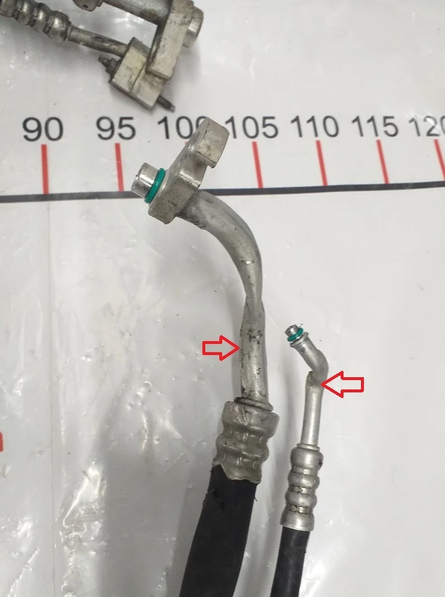 7 Air conditioner pipe R134A damaged Tesla model X 1032423-00-E