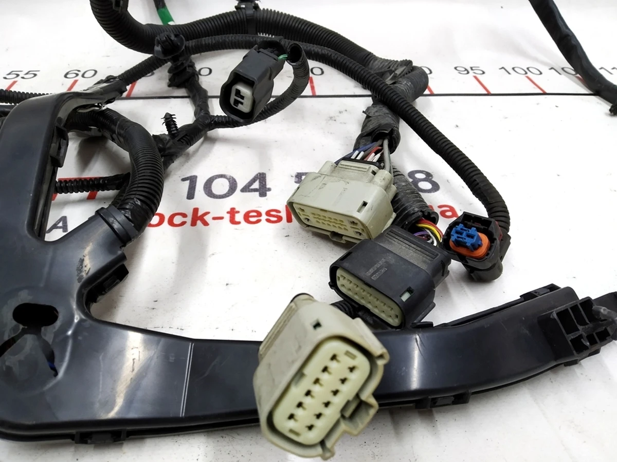 2 Проводка заднего подрамника AWD (воздушная подвеска) под разбор Tesla model X 1032448-02-G