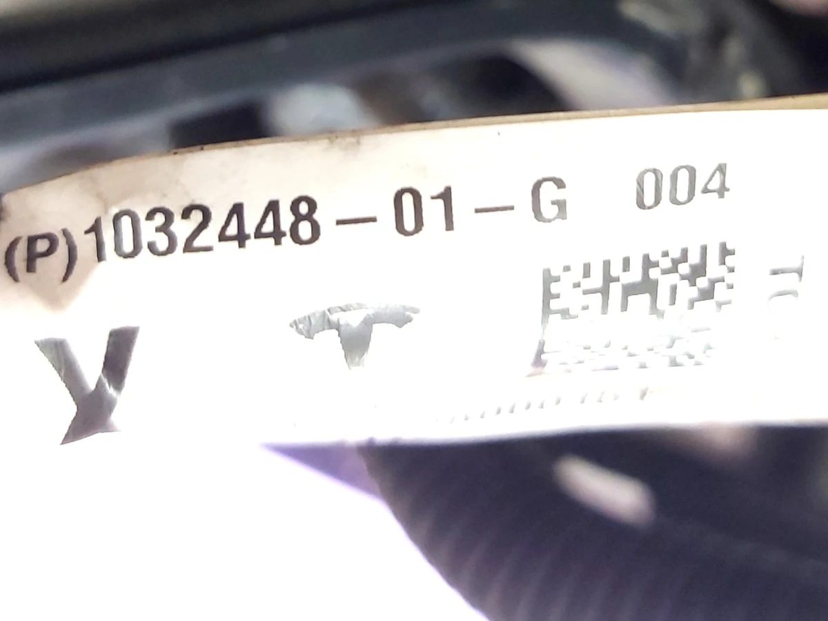 2 Проведення заднього підрамника AWD (повітряна підвіска) Tesla model X 1032448-01-G