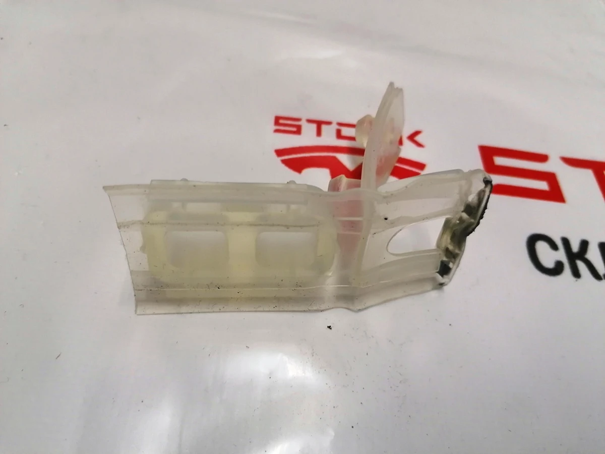 Tesla model X, model S main battery protective metal case silicone sheet insulator REST 1032707-00-F