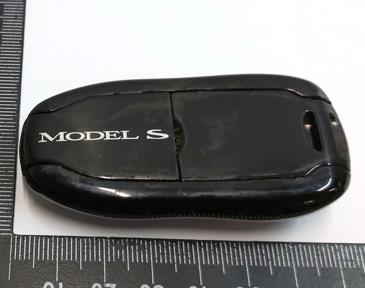 1 Корпус ключа (брелка) открытия автомобиля 315MHz (USA) Tesla model S, model S REST 1455940-00-A