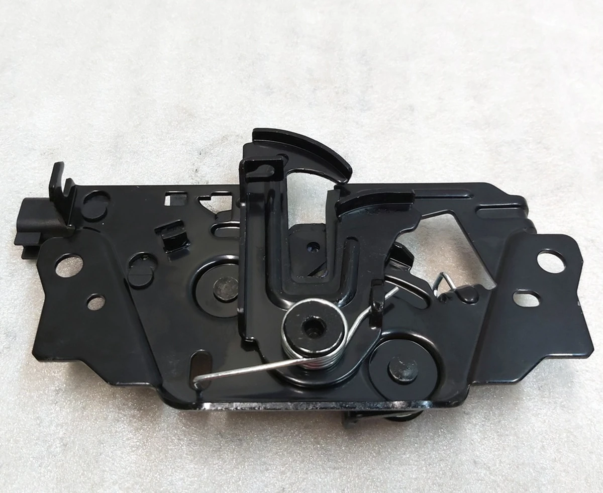 1 Замок капота Tesla model REST, model X, model 3 1033011-00-G
