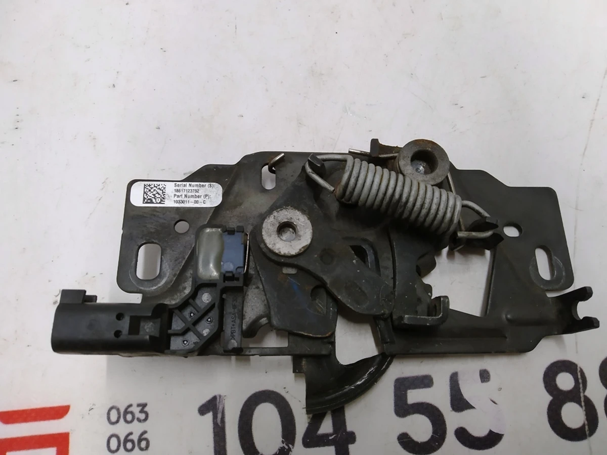 3 Замок капота Tesla model S, model S REST, model X, model 3 1033011-00-G