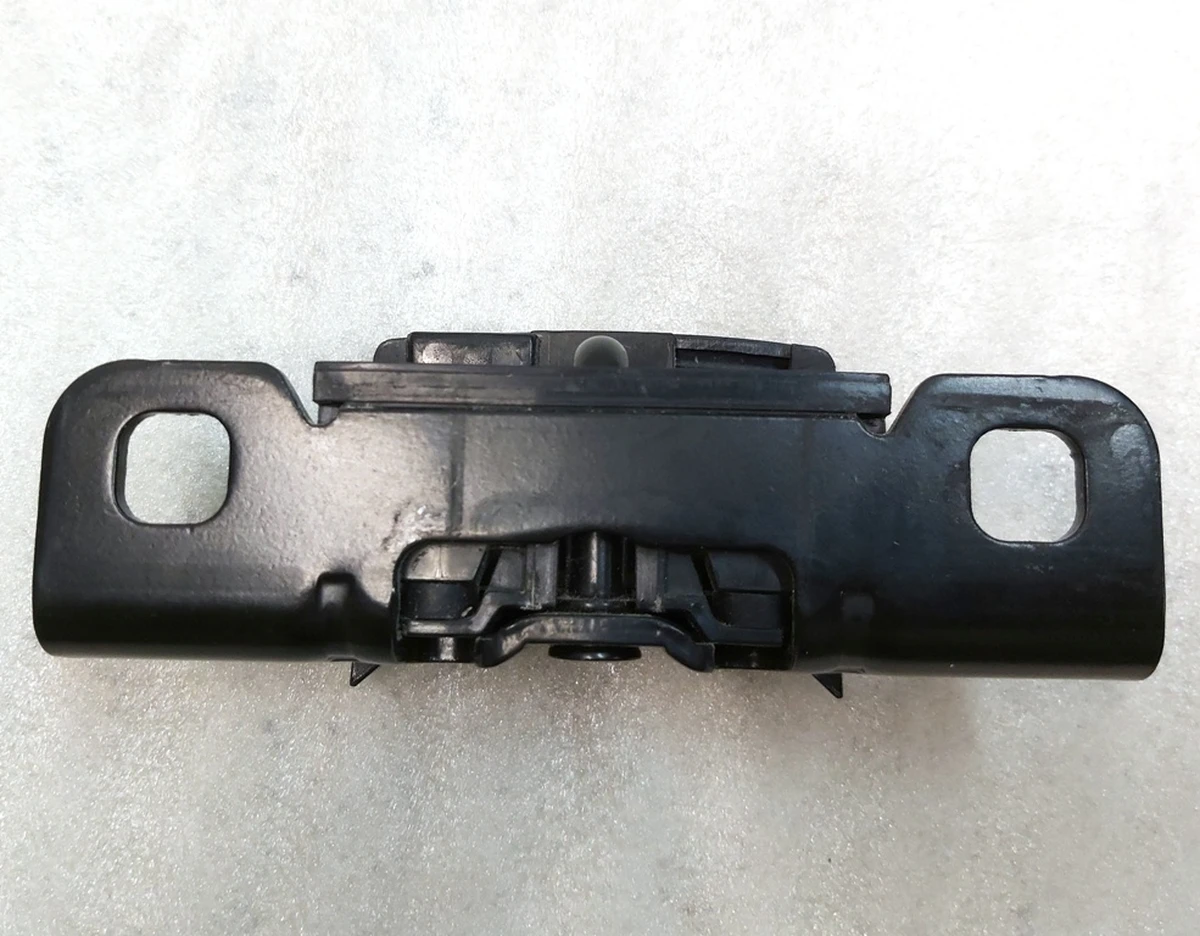 6 Петля замка дверей задньої ліва  права Tesla model X 1033836-00-H