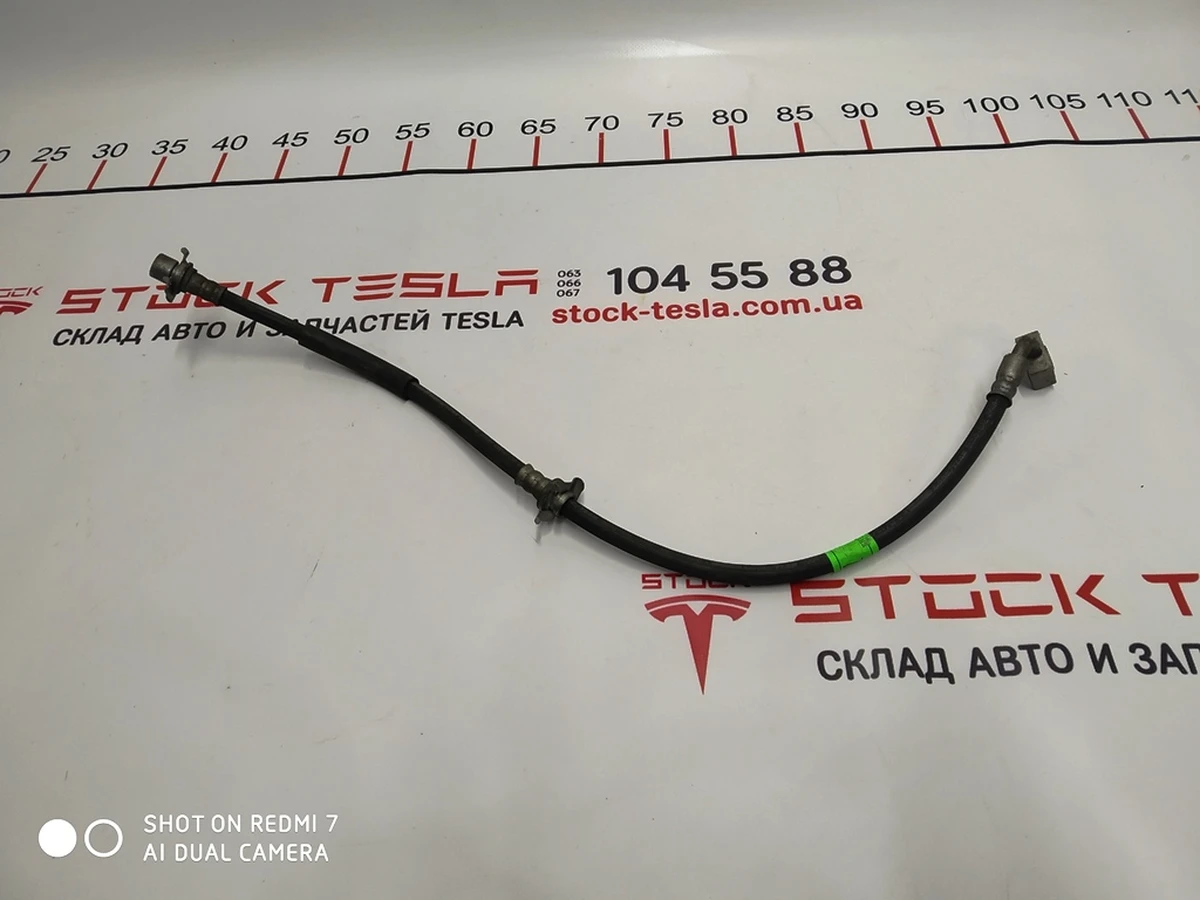 4 Шланг гальмівний передній лівий Tesla model X S REST 1034210-00-I