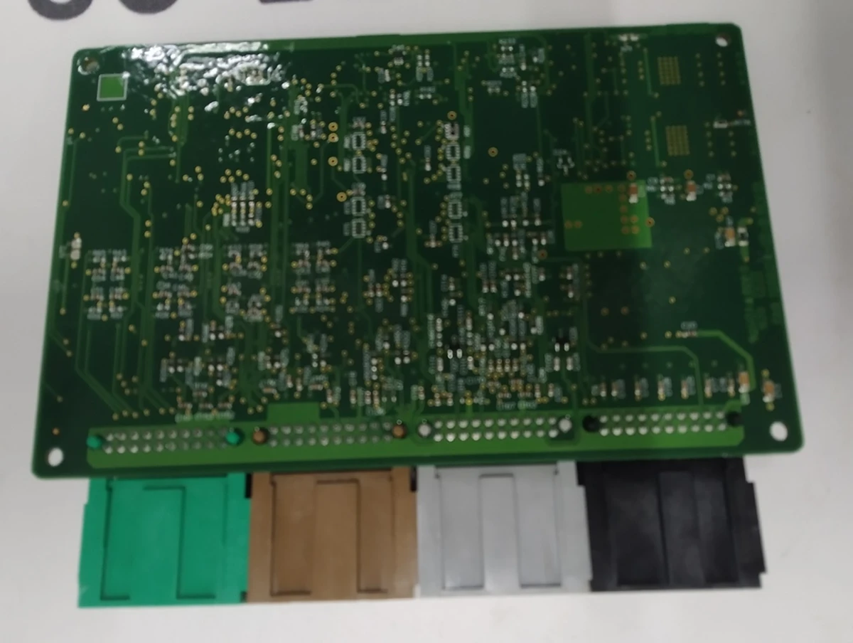 3 Thermal HVAC controller with case damage Tesla model X, S, REST 1034215-99-A