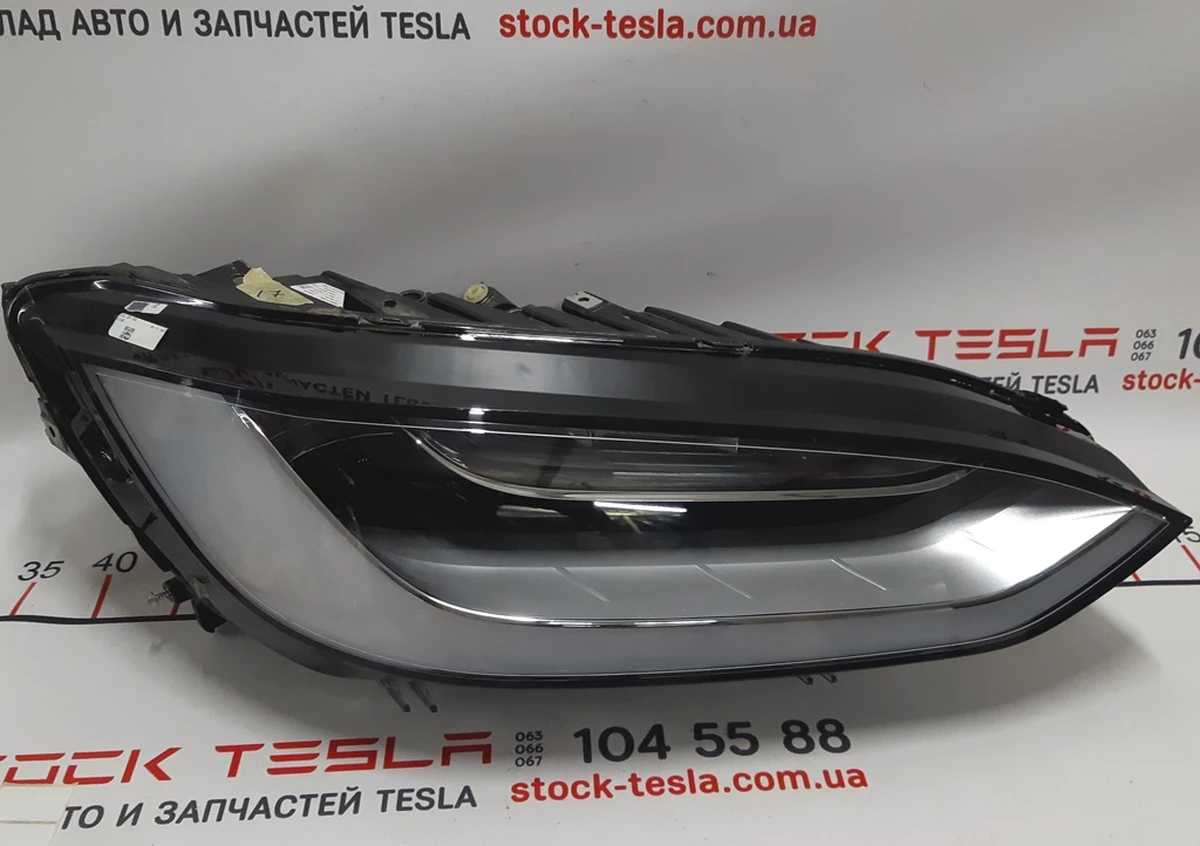 2 Фара головна права UP LEVEL (USA) Tesla model X 1034315-00-F