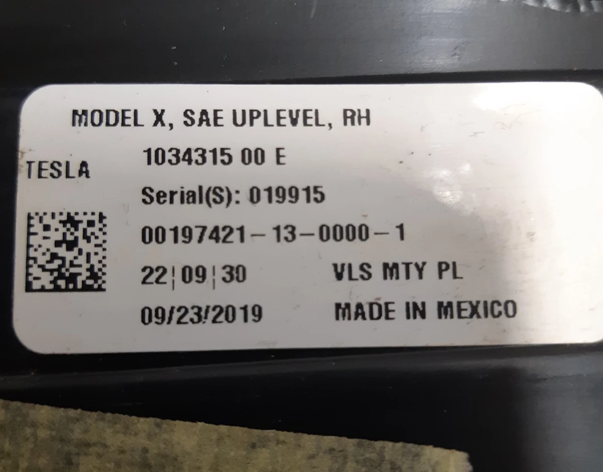 2 Фара головна права UP LEVEL (USA) Tesla model X 1034315-00-F