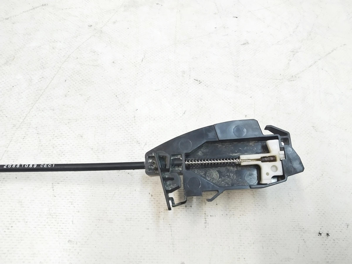 3 Тросик 2-й от привода до замка левый/правый двери задней Tesla Model X 1033838-00-K, 1034481-00-K