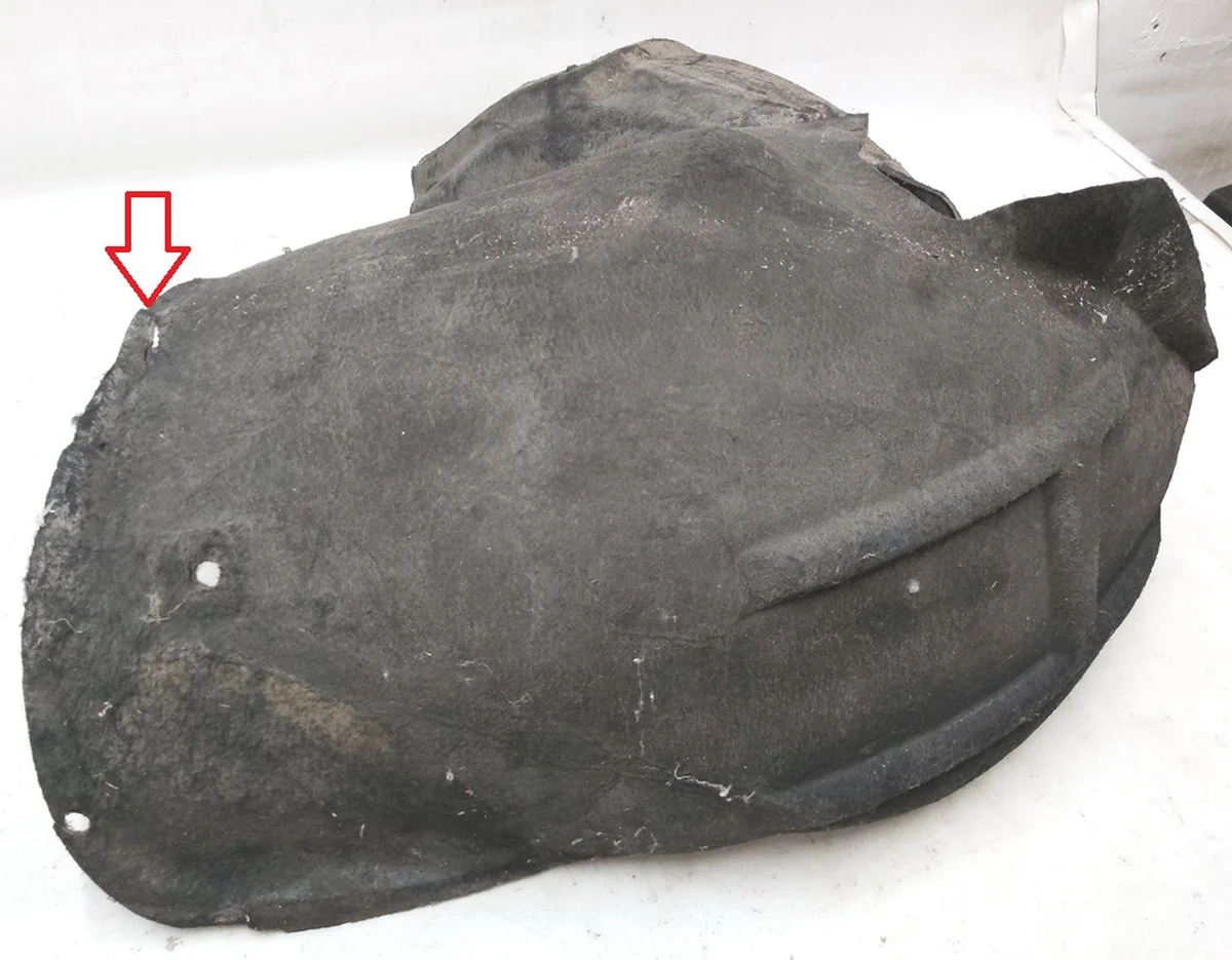 2 LINER-WHEELHOUSE FR RH with damage Tesla model S 1034509-00-D