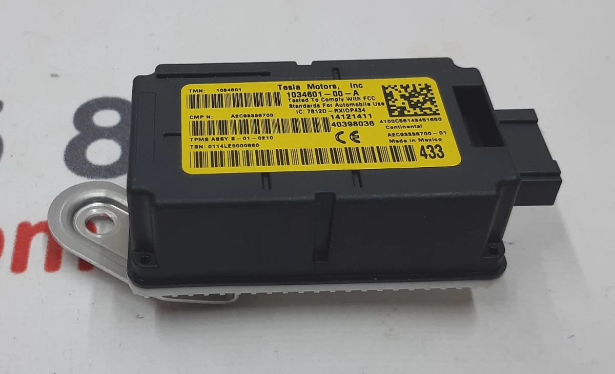 3 Антена датчиків тиску в шинах (TPMS) Tesla Model S, Model S REST, Model X 1034601-00-D