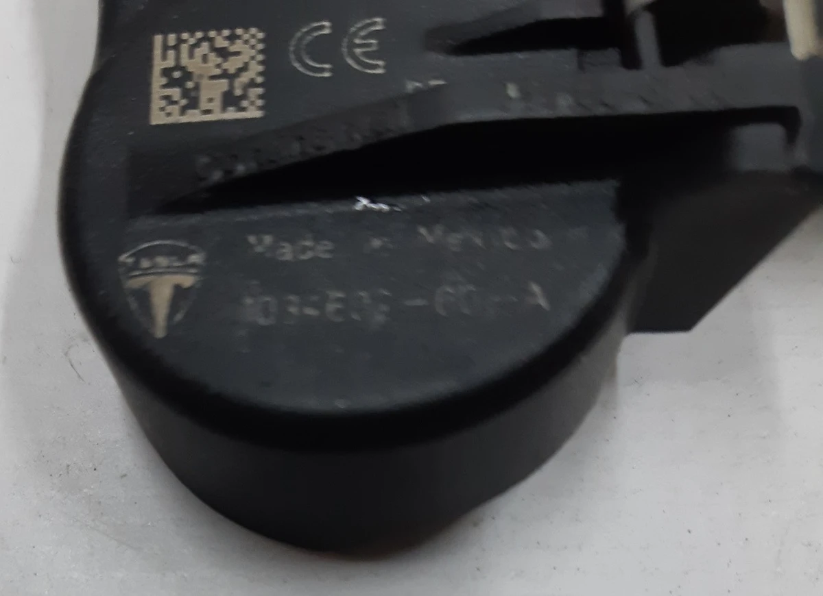 Датчик давления в шинах TPMS 433 MHz (SILVER WITH SILVER CAP) Tesla model X 3 S REST 1034602-00-C