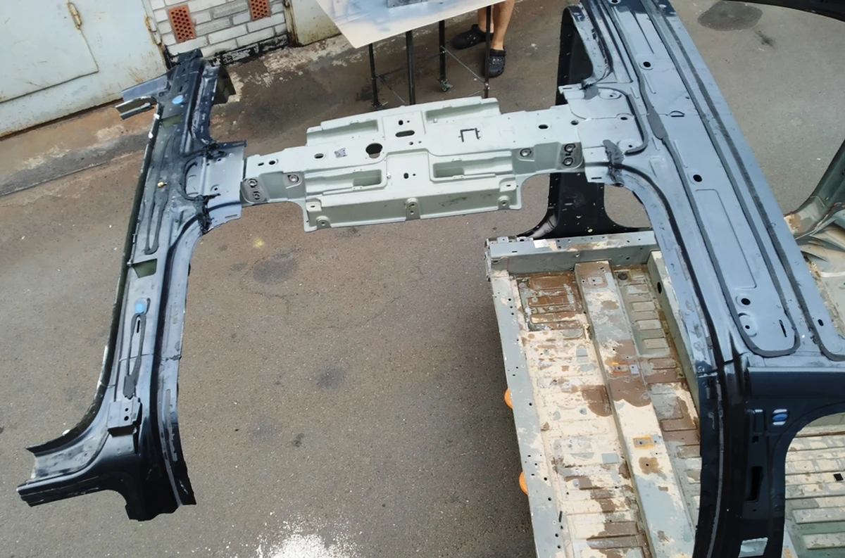 Set of upper body panels (roof) Tesla model X 1034752-S0-A