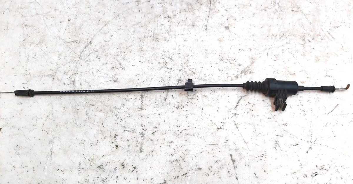 3 Тросик замка капота лівий Tesla model S 1034876-00-C