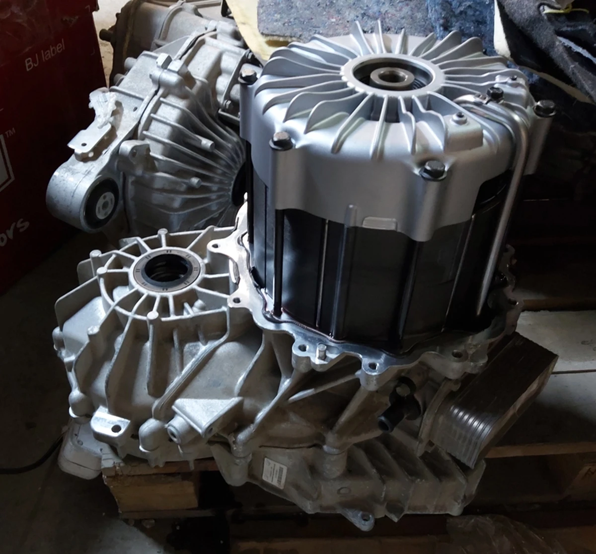 1 Мотор передній без інвертора, каструлі Tesla model REST, model X 1134783-01-J