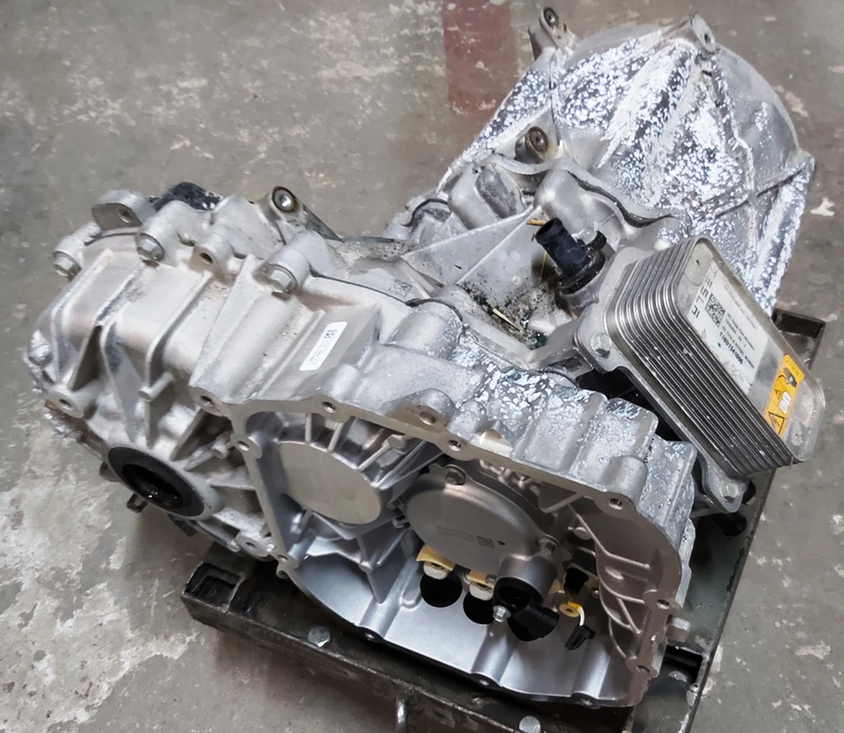 Мотор передній 3.0-150 без інвертора Tesla S REST 1134783-00-J