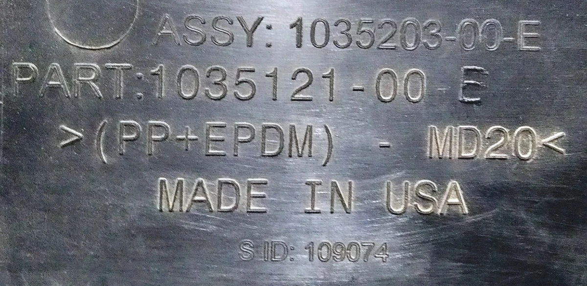 3 Door trim rear left outer lower without sensor Tesla model X 1035203-00-E