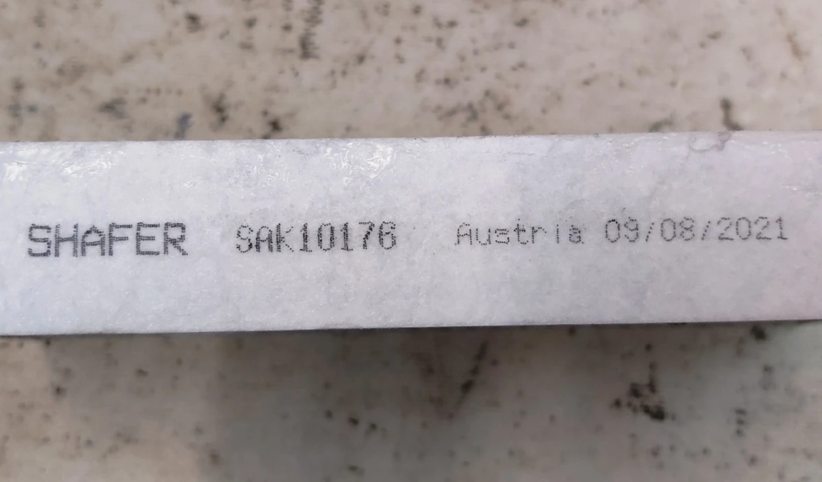 3 Фільтр салону вугільний Tesla model S 1035125-00-A