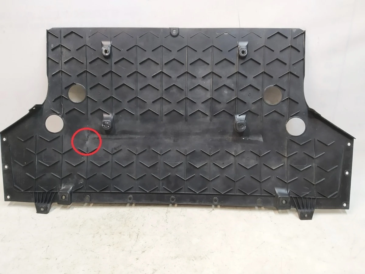 1 Захист днища передній з пошкодженням Tesla Model X 1035158-00-D