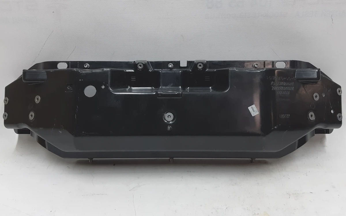 2 Панель передня Tesla Model X 1035176-00-G