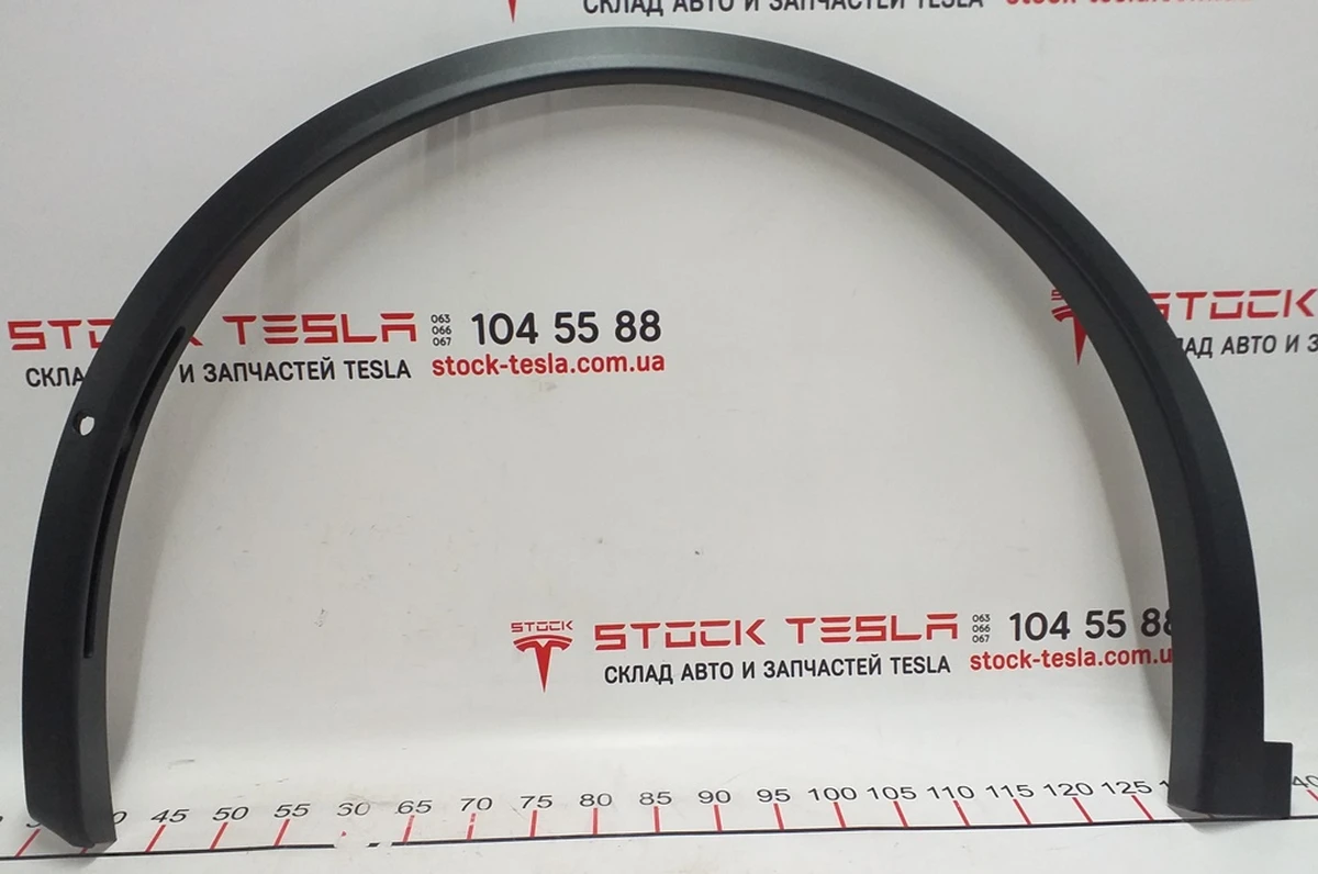 2 Fender pad front left plastic assembly NEW Tesla model X 1035288-00-L