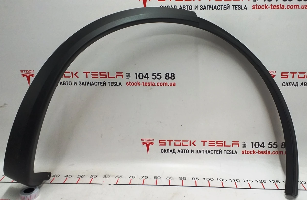 7 Накладка крила заднього правого пластик NEW Tesla model X 1035291-00-G