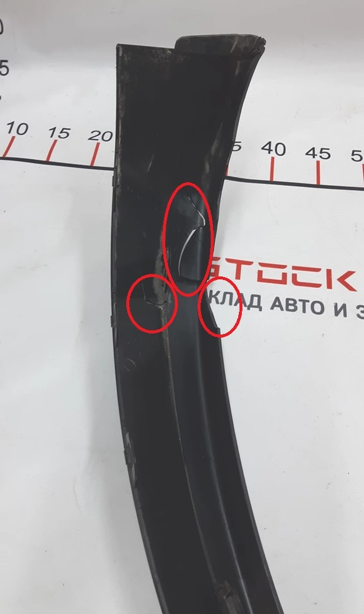 7 Накладка крыла заднего правого пластик с повреждением Tesla model X 1035291-00-G