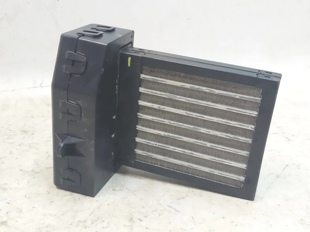 2 Rear PTC air heater Tesla Model X 1035327-00-E