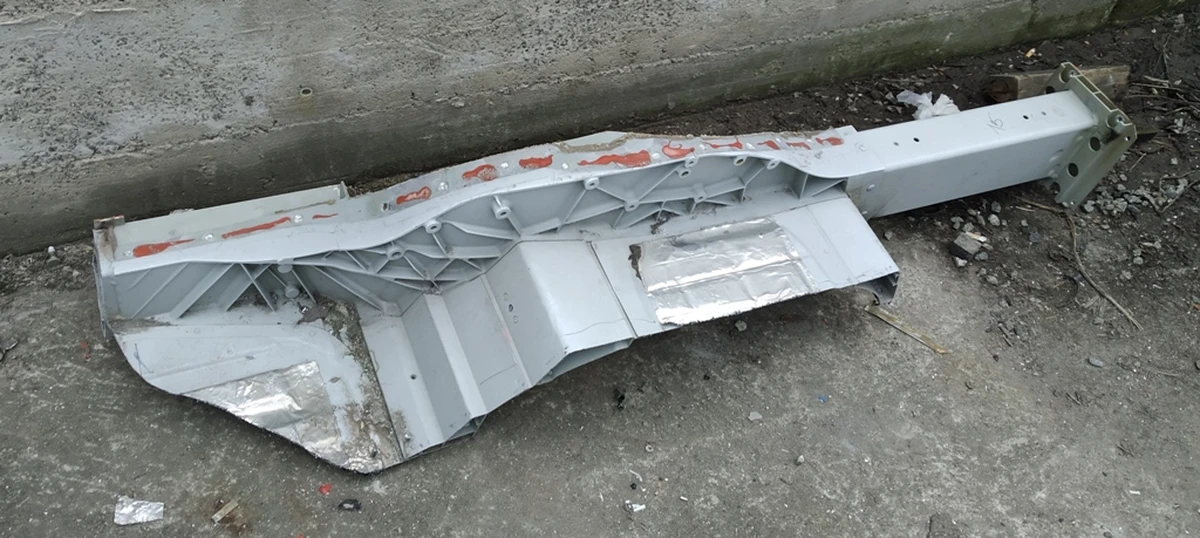 25 Четверть задняя правая лонжерон в сборе с силовой аркой и частью порога RWD Tesla model S, model S REST 1035352-S0-A