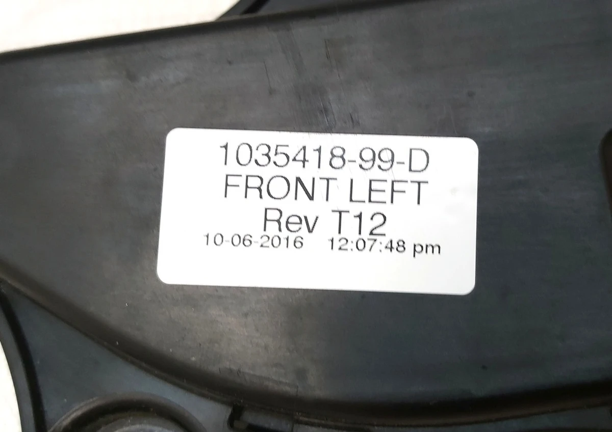 2 CARRIER, DOOR HANDLE OUTER FR LH REV T12 Tesla Model X 1035418-00-E