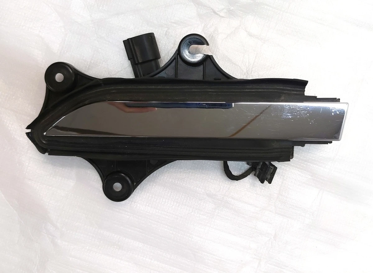 2 CARRIER, DOOR HANDLE OUTER FR LH REV T12 Tesla Model X 1035418-00-E