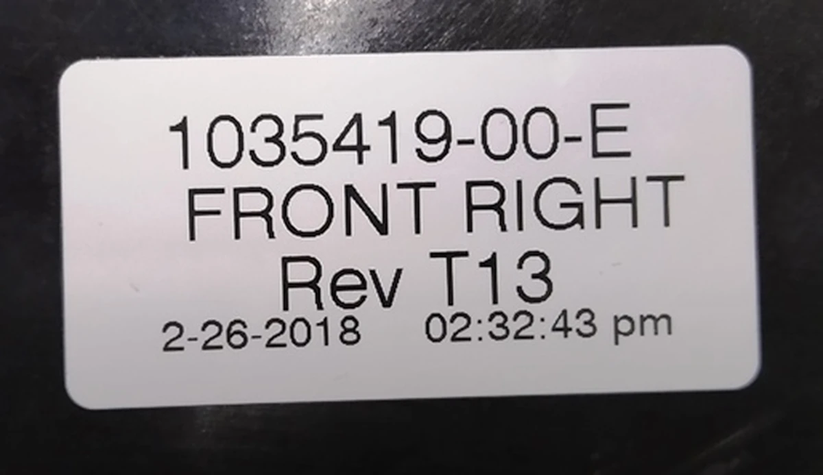 2 Outer front right handle mechanism Tesla model X 1035419-00-E