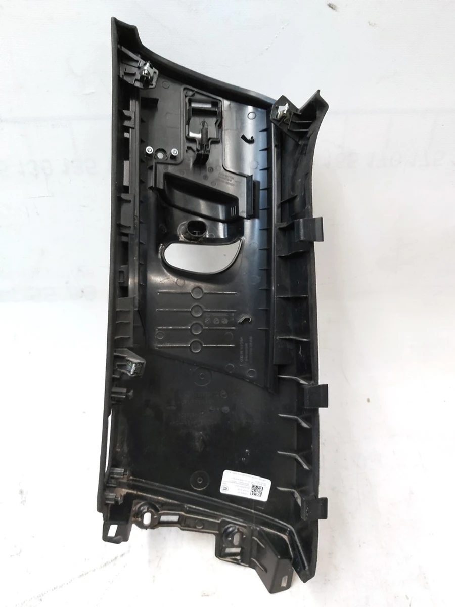 10 Облицювання стійки B верхня права ULTRASUEDE BLACK GRAPH Tesla Model X 1035954-16-I