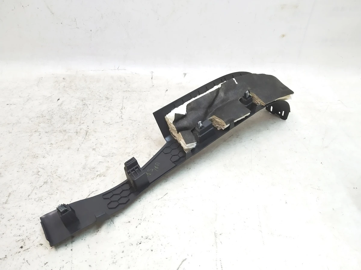 8 Облицювання стійки A нижня права (пошкодження) Tesla Model X 1035965-00-E