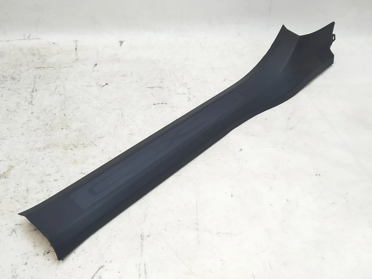 9 Облицювання порога передніх правих дверей нижнє (пошкодження) Tesla model X 1035987-00-G