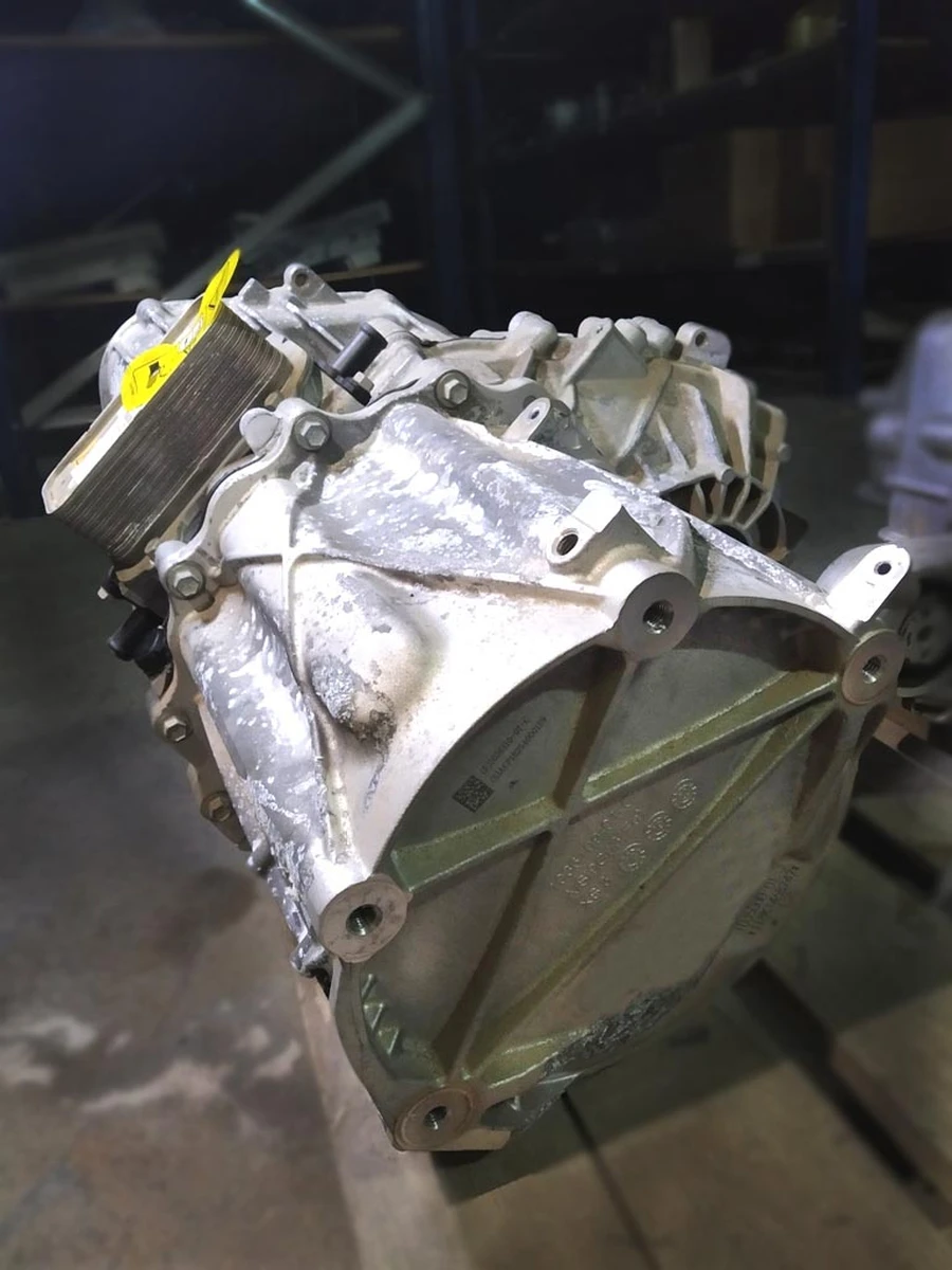 1 Мотор передній без інвертору Tesla model S REST, model X 1134783-01-J