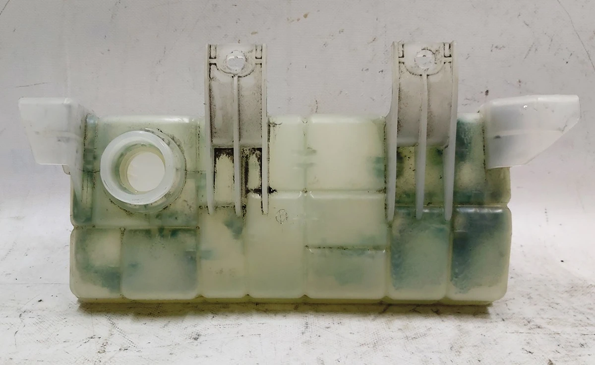 1 ASY,COOLANT BOTTLE,DM,MDL S X AWD Tesla model S, model S REST, model X 1036124-00-D